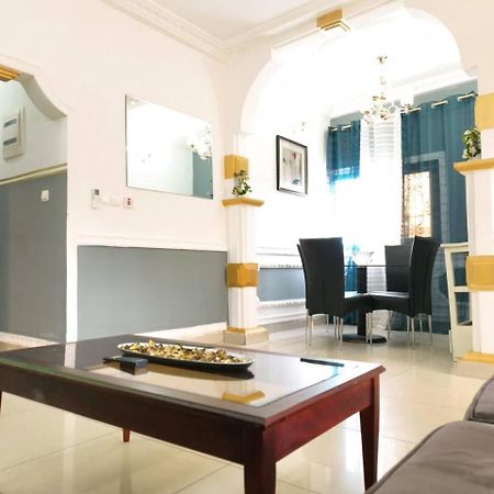 Appartement Meuble 3Ch Yaounde Omnisport - Tigson Екстер'єр фото