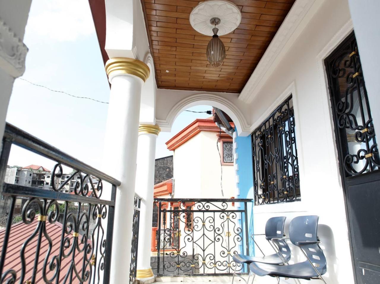 Appartement Meuble 3Ch Yaounde Omnisport - Tigson Екстер'єр фото